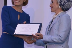 جوائز "لوريال – يونسكو" لخمس باحثات من المشرق العربي ومصر